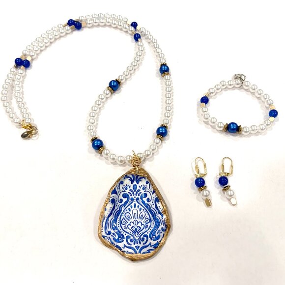 "Royal" 3 Piece handmade Jewelry Set - Picture 4 of 7